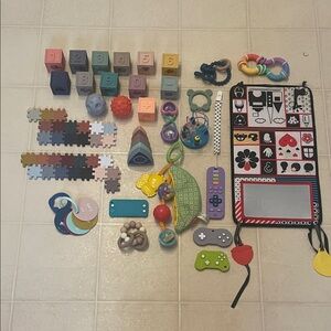 🌸2/$10 Baby/Toddler Toy Collection